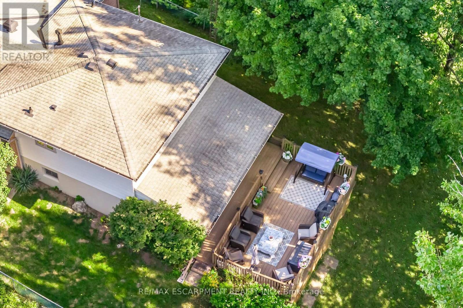70 Cobblehill Road, Halton Hills, Ontario  L6X 1X3 - Photo 38 - W12397928