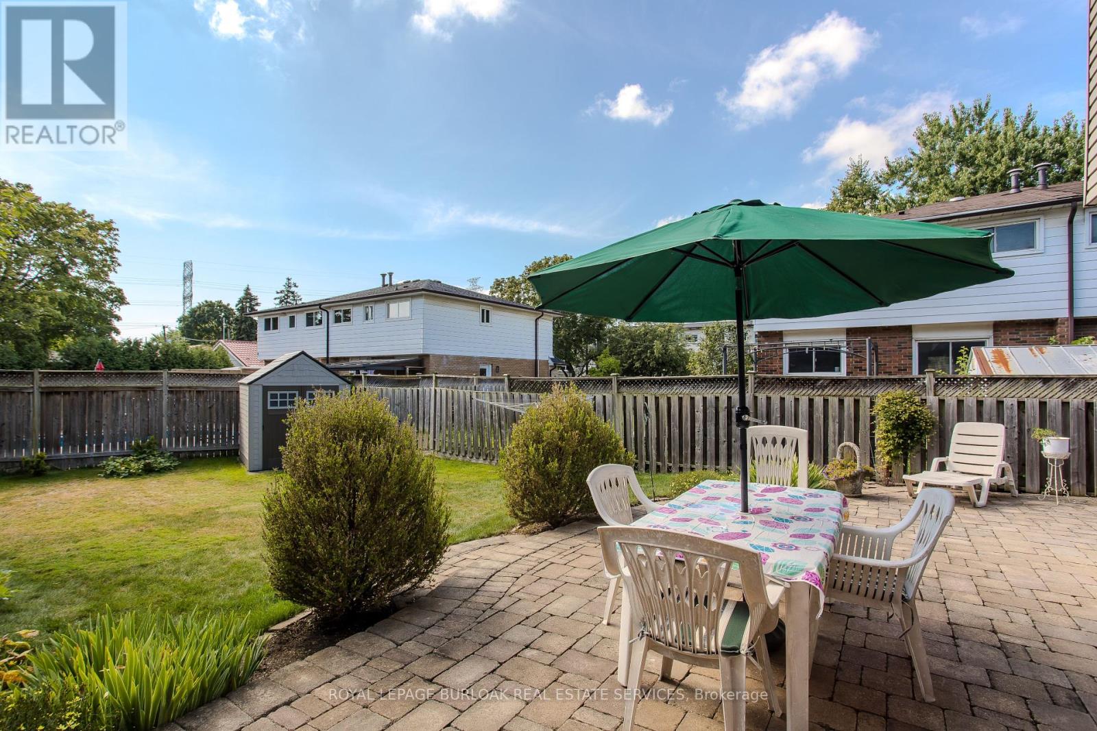 1254 Treeland Street, Burlington, Ontario  L7R 3T6 - Photo 6 - W12397931