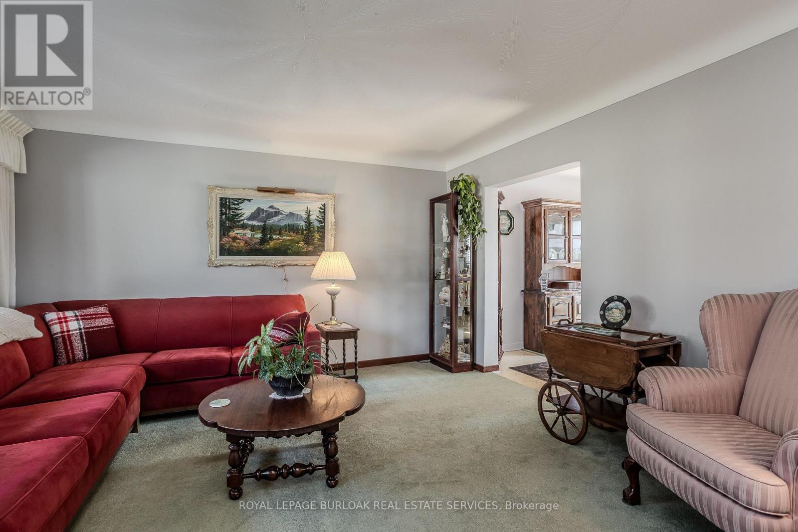 1254 Treeland Street, Burlington, Ontario  L7R 3T6 - Photo 9 - W12397931