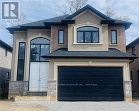 35 CESAR PLACE, Hamilton, Ontario