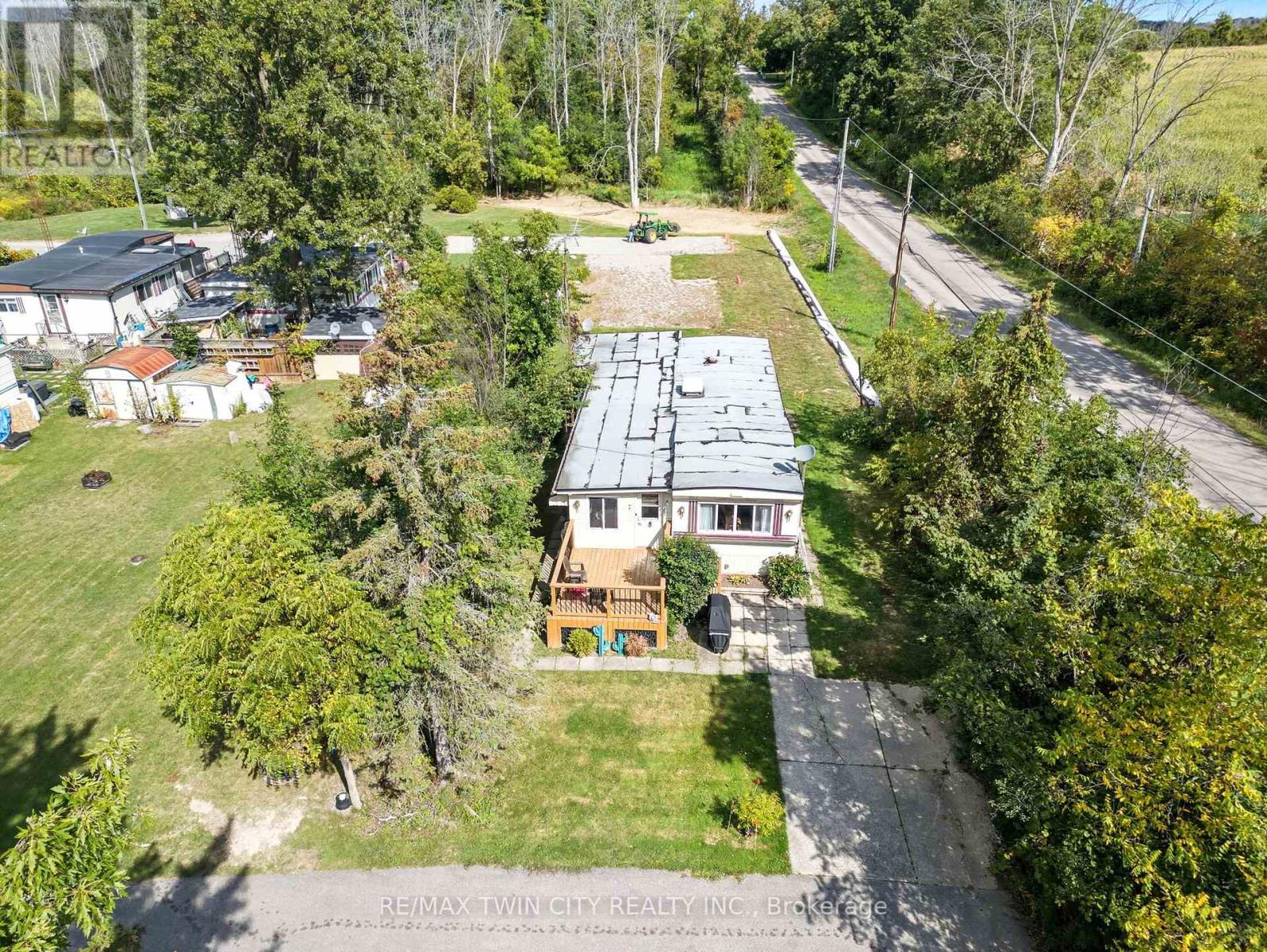 7 Sunvalley - 1429 Sheffield Road, Hamilton, Ontario  N1R 8B2 - Photo 2 - X12397933
