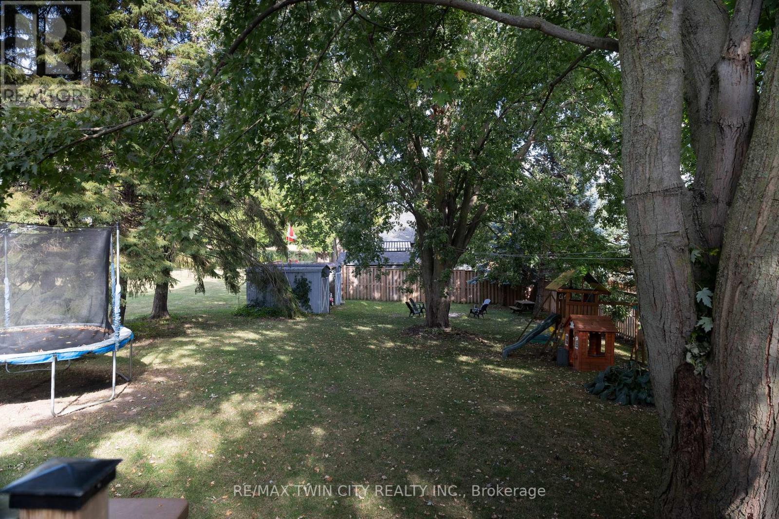 80 Stover Street N, Norwich, Ontario  N0J 1P0 - Photo 7 - X12397960