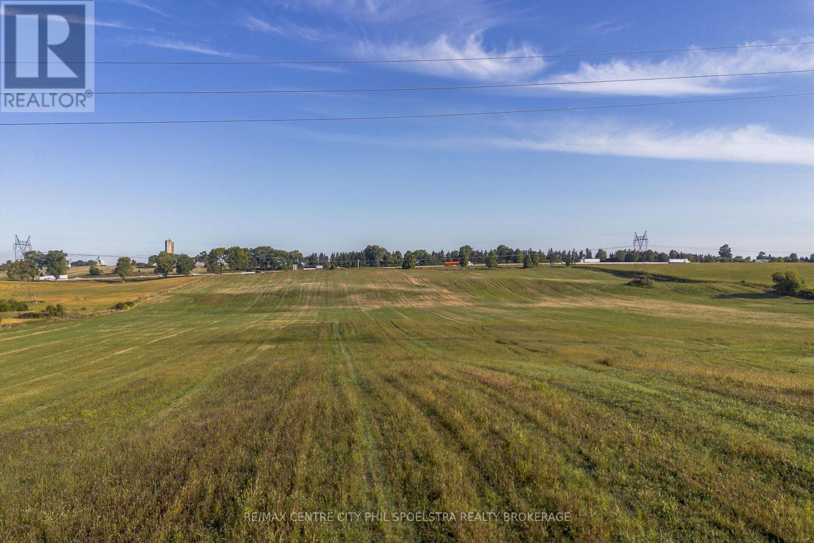4514 Cromarty Drive, Thames Centre, Ontario  N0L 1V0 - Photo 23 - X12398161