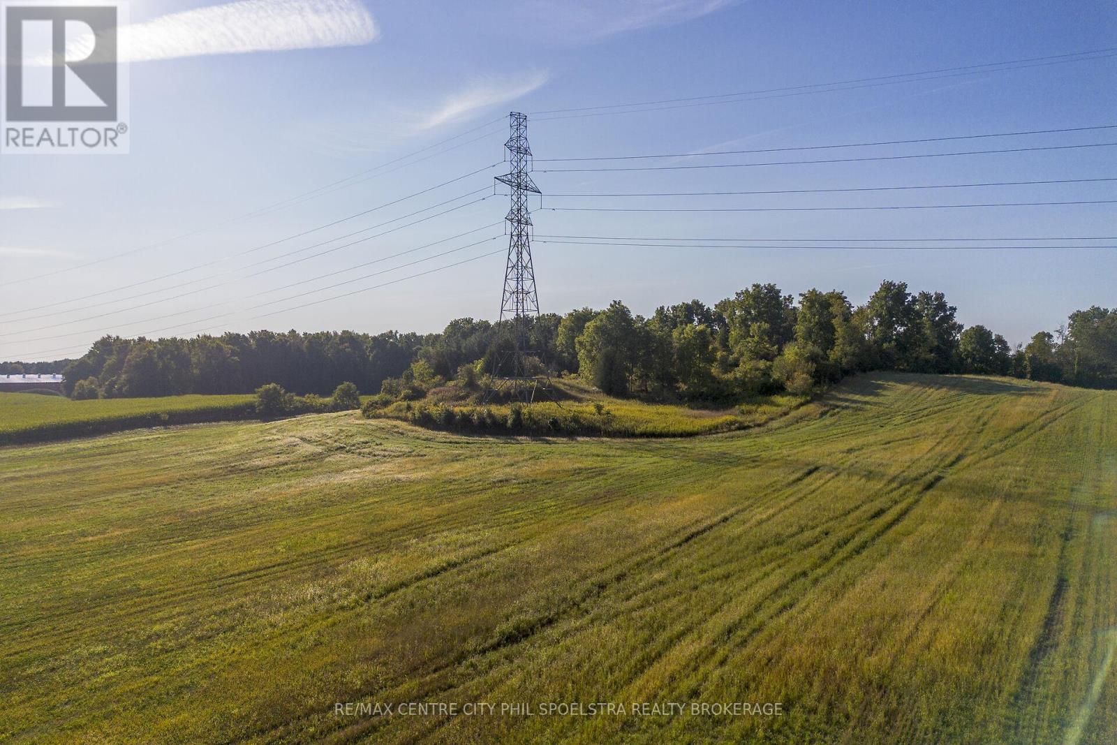 4514 Cromarty Drive, Thames Centre, Ontario  N0L 1V0 - Photo 31 - X12398161