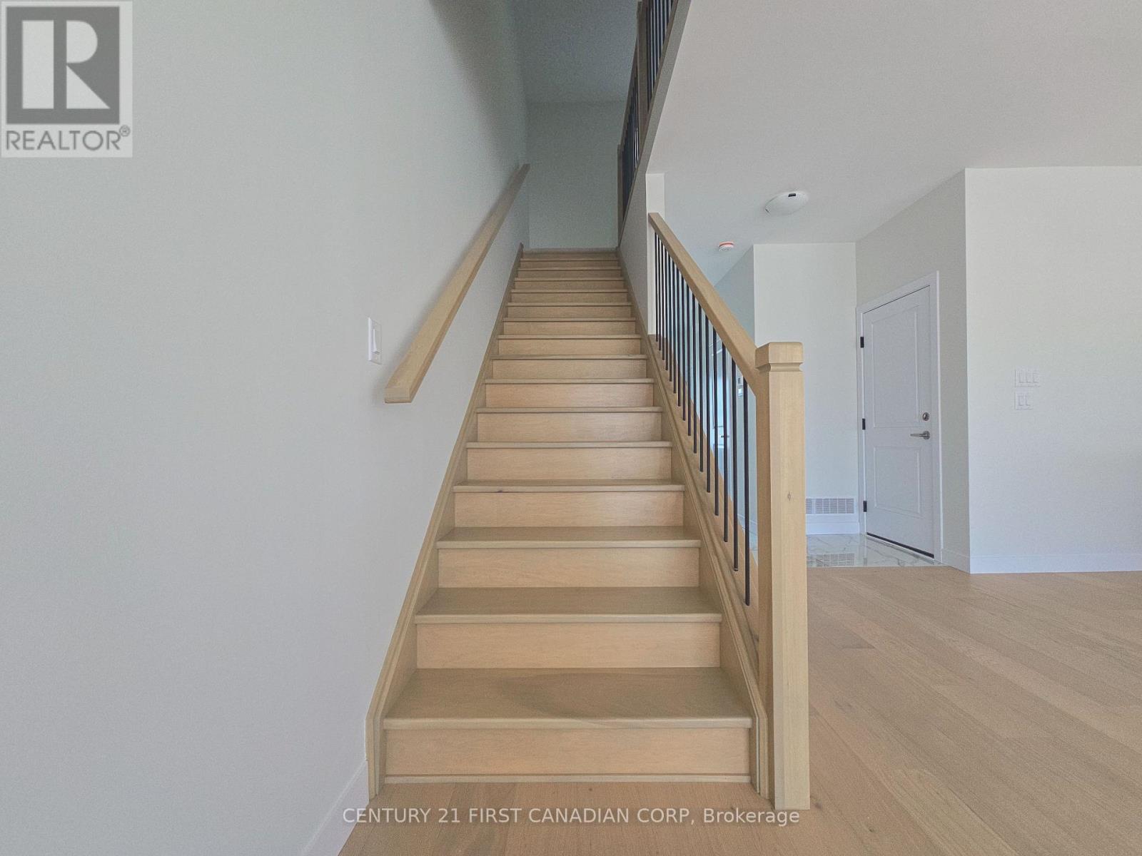4273 Calhoun Way, London South, Ontario  N6P 1J9 - Photo 11 - X12398182