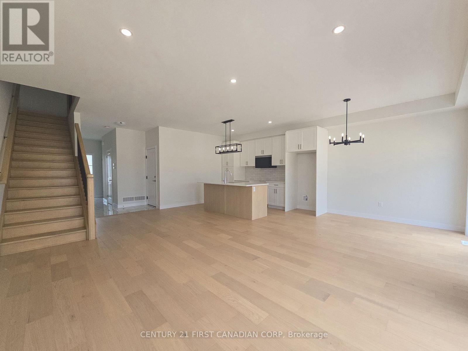 4273 Calhoun Way, London South, Ontario  N6P 1J9 - Photo 8 - X12398182