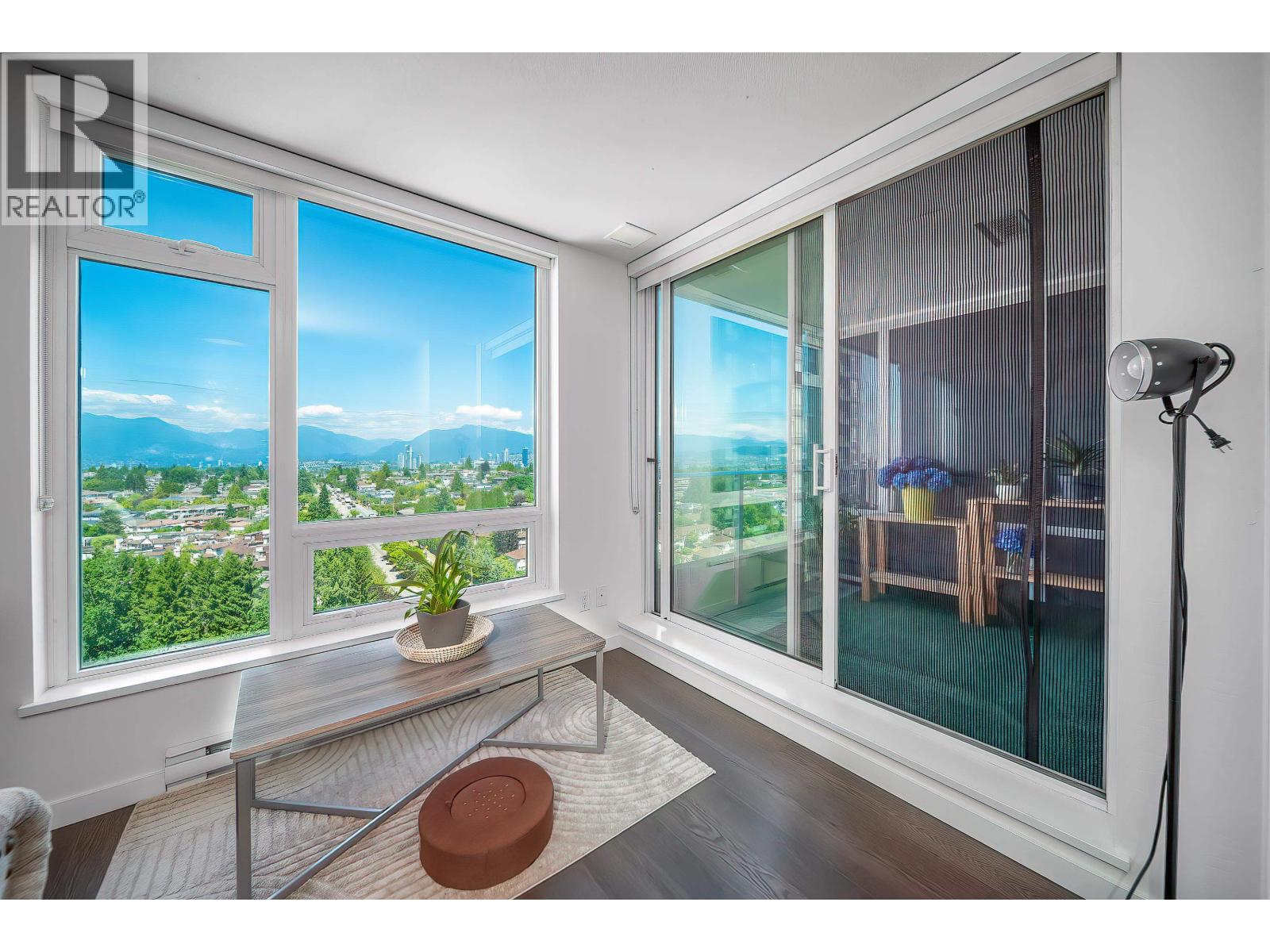 1703 5515 Boundary Road, Vancouver, British Columbia  V5R 0E5 - Photo 5 - R3031158