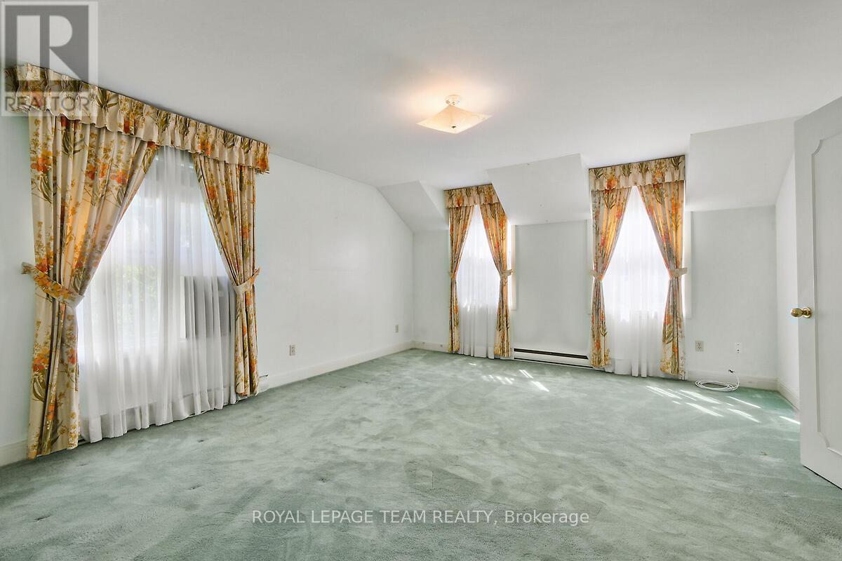 123 Ivy Crescent, Ottawa, Ontario  K1M 1Y1 - Photo 29 - X12398138
