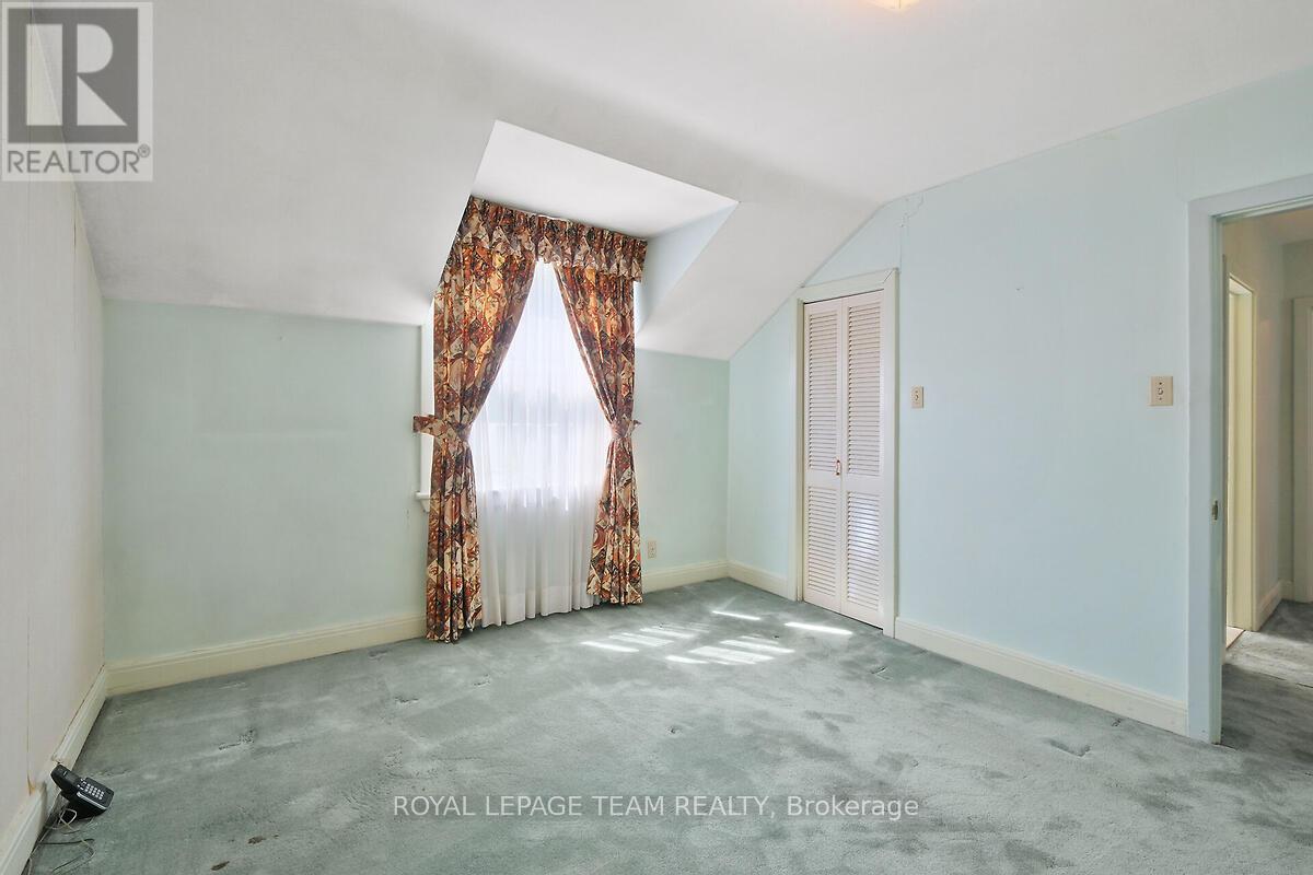 123 Ivy Crescent, Ottawa, Ontario  K1M 1Y1 - Photo 34 - X12398138