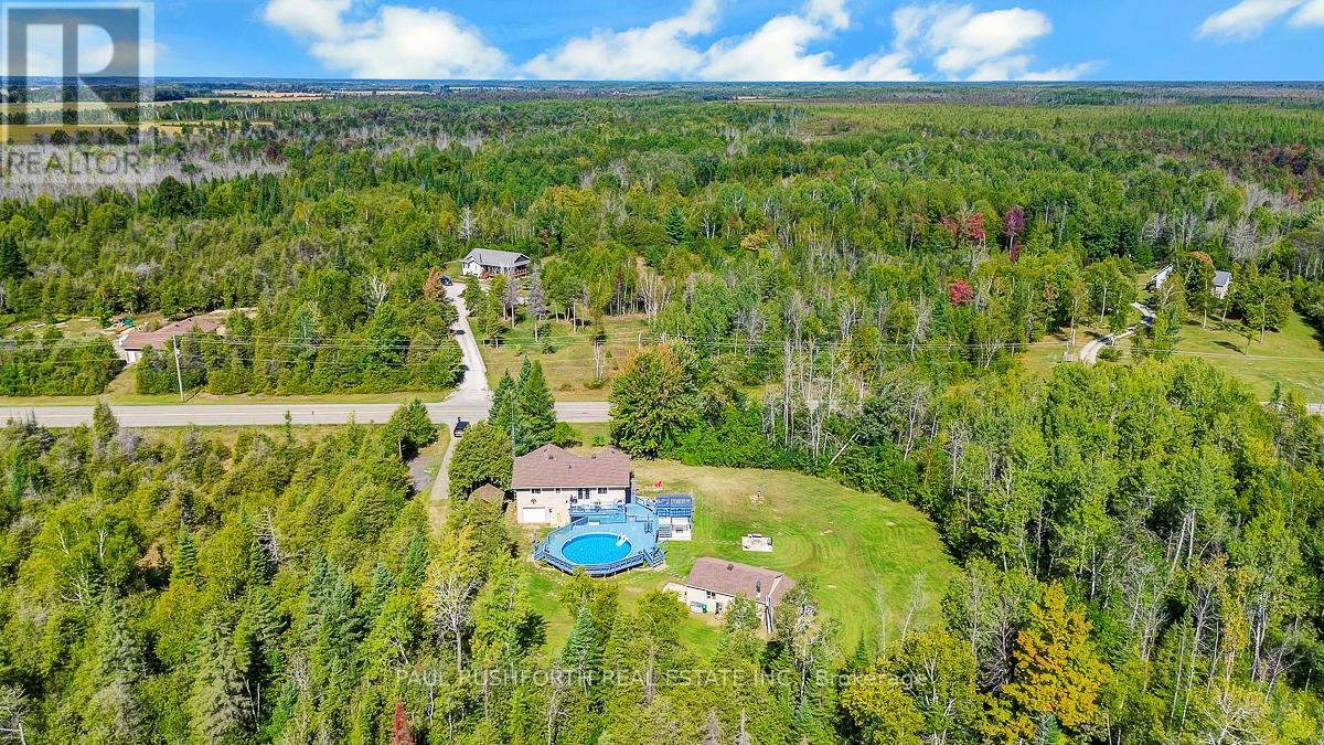 242 County 41 Road, Merrickville-Wolford, Ontario  K0G 1N0 - Photo 38 - X12398165