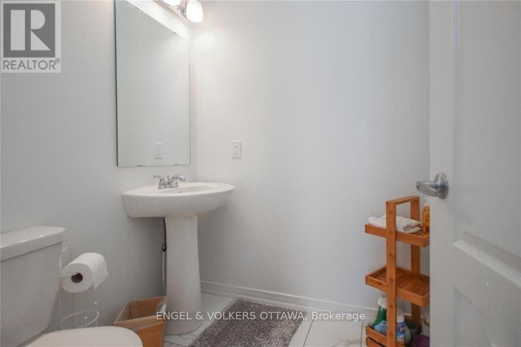 507 Tulip Tree Way, Ottawa, Ontario  K1W 0L8 - Photo 15 - X12398208