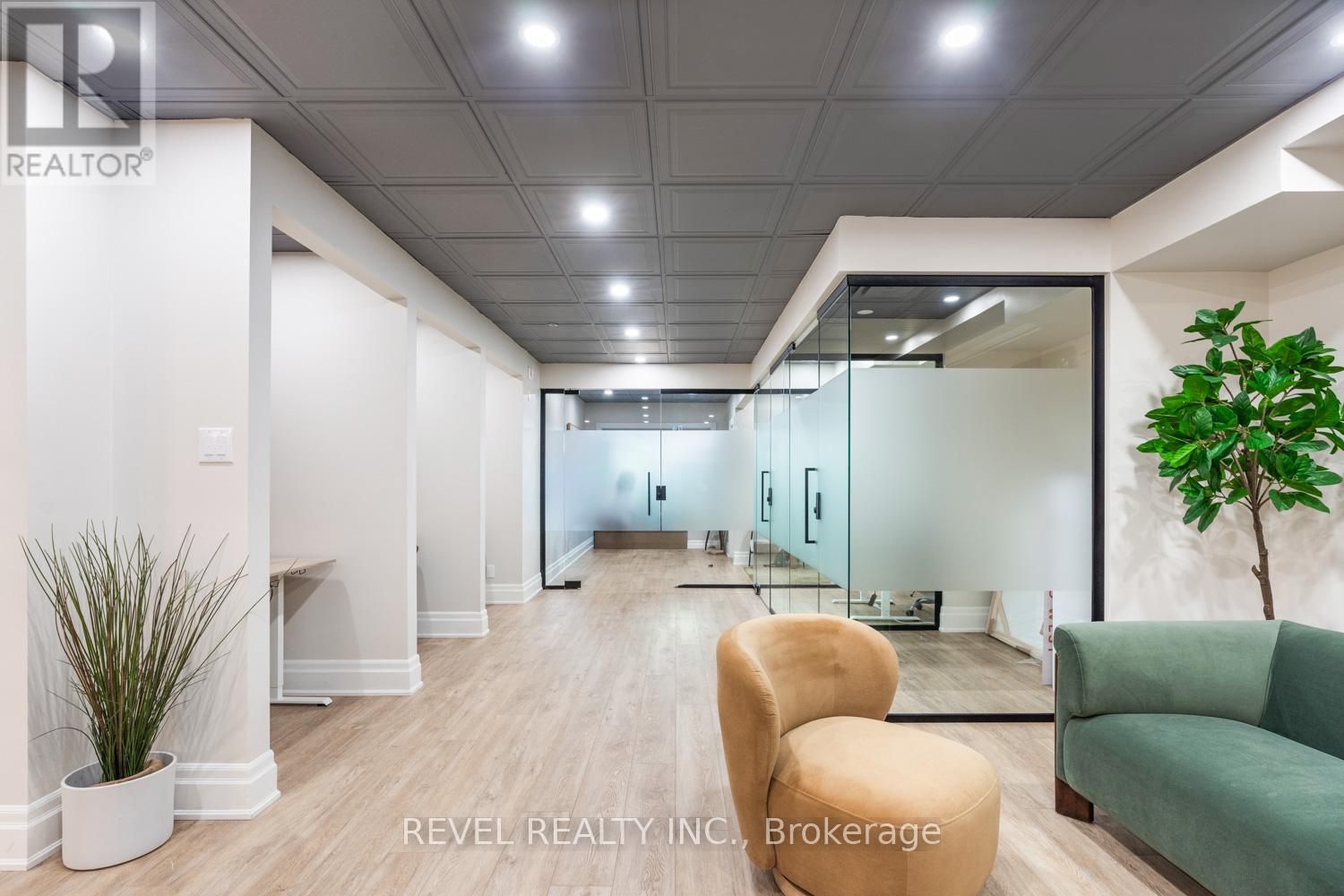 850 College Street, Toronto, Ontario  M6H 1A2 - Photo 13 - C12397967