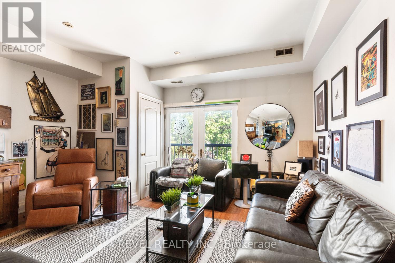 850 College Street, Toronto, Ontario  M6H 1A2 - Photo 19 - C12397967