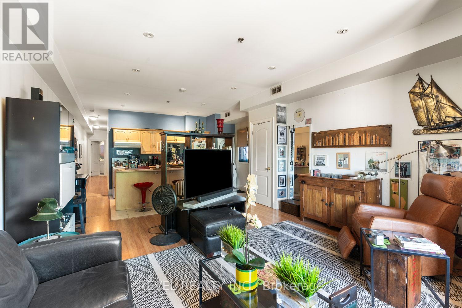 850 College Street, Toronto, Ontario  M6H 1A2 - Photo 22 - C12397967