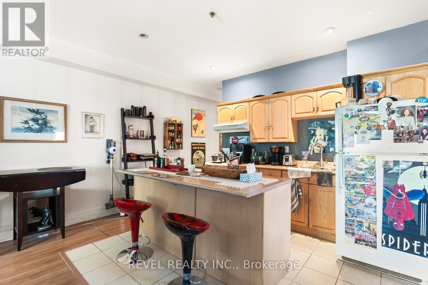 850 College Street, Toronto, Ontario  M6H 1A2 - Photo 24 - C12397967