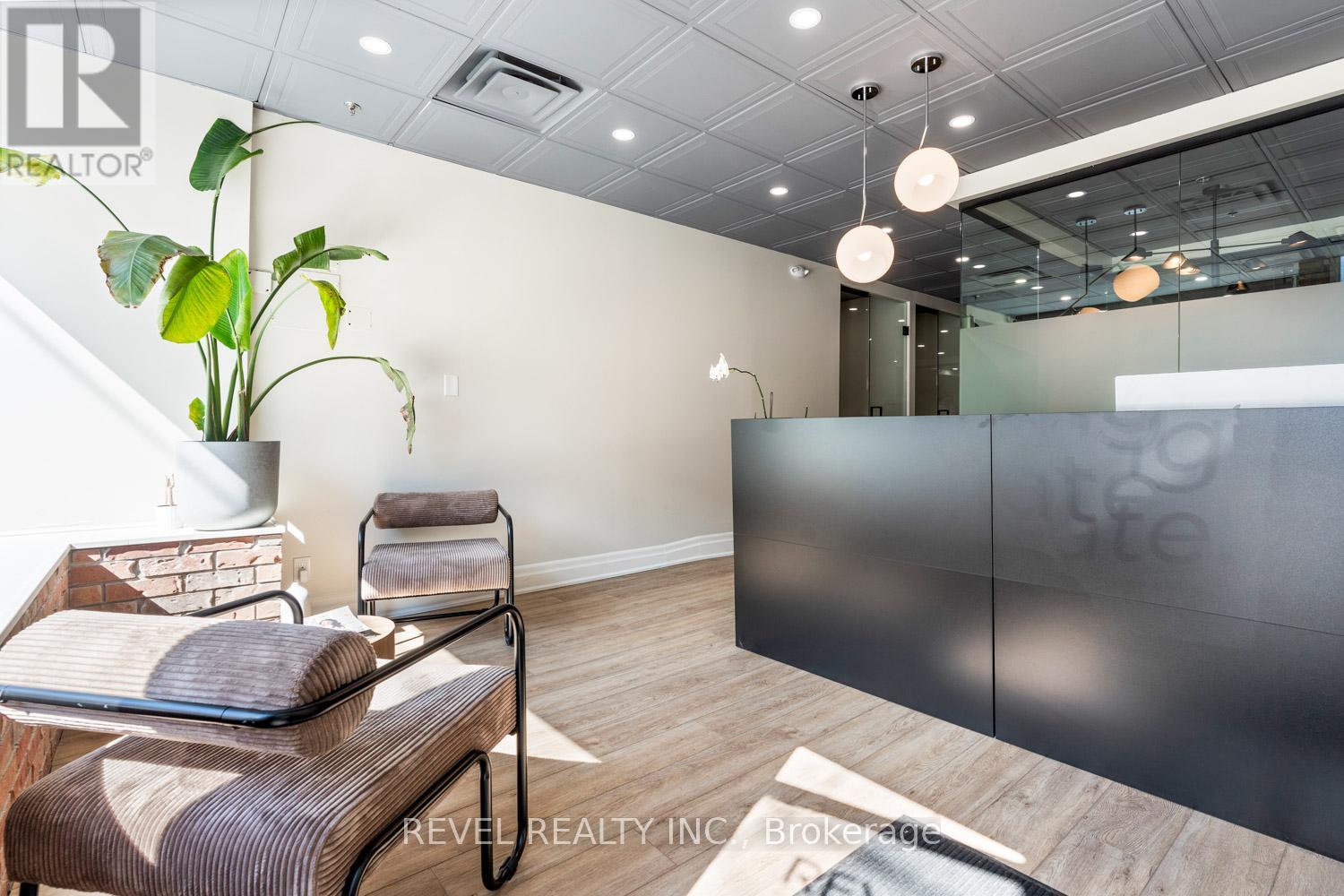 850 College Street, Toronto, Ontario  M6H 1A2 - Photo 3 - C12397967