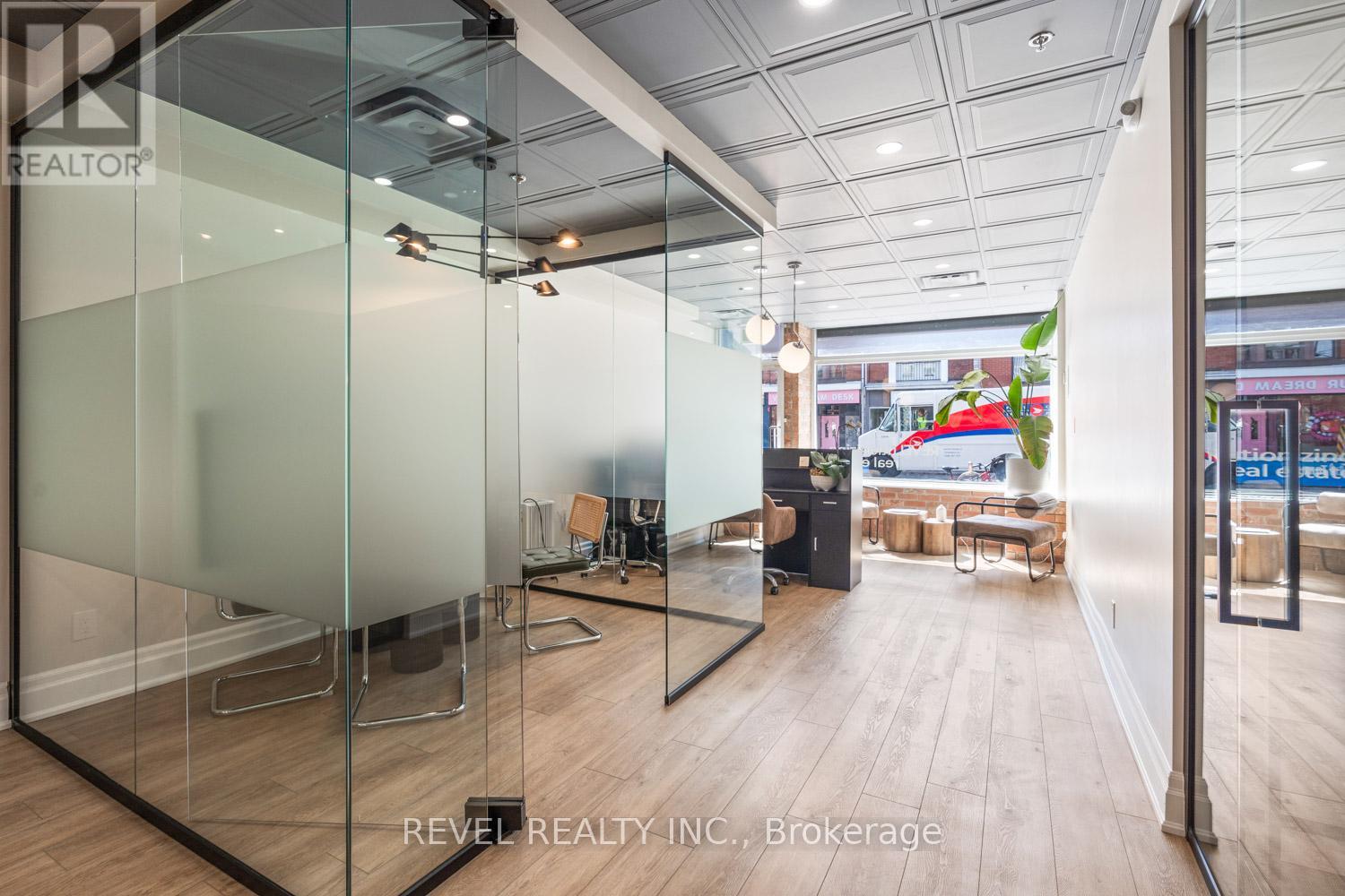 850 College Street, Toronto, Ontario  M6H 1A2 - Photo 6 - C12397967