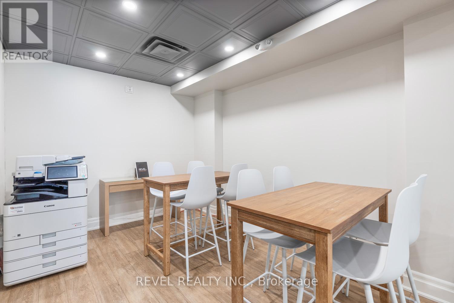 850 College Street, Toronto, Ontario  M6H 1A2 - Photo 8 - C12397967