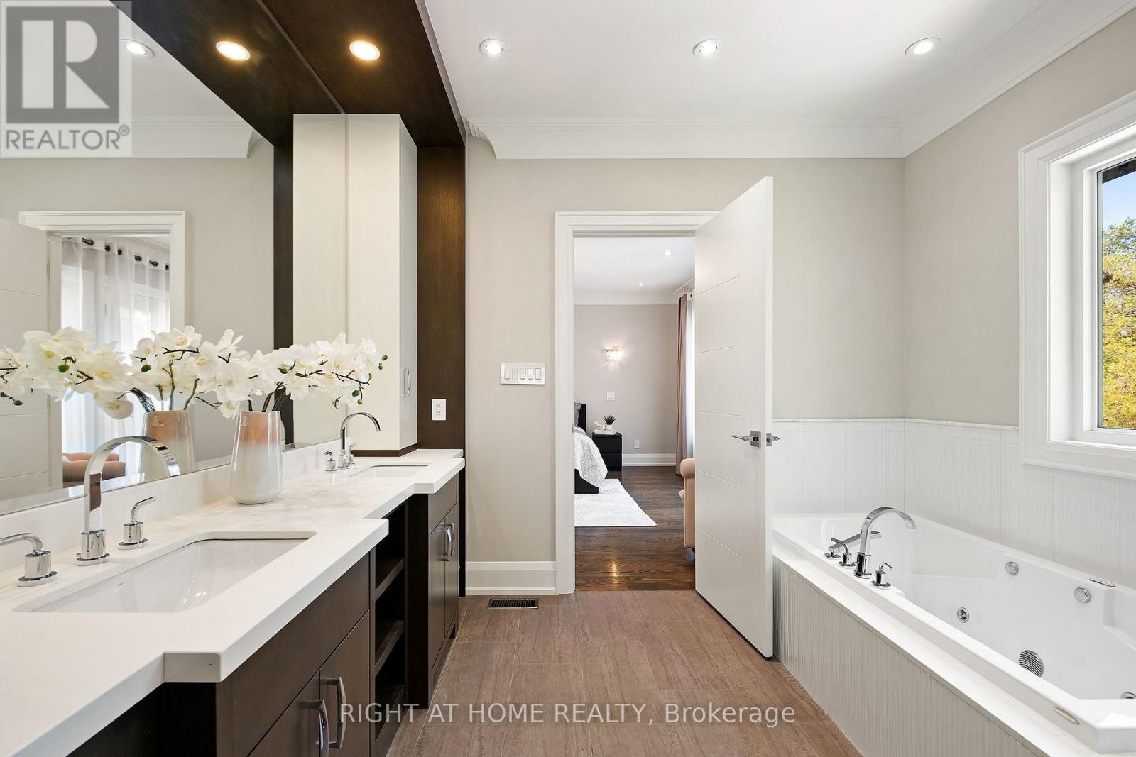 316 Churchill Avenue, Toronto, Ontario  M2R 1E7 - Photo 18 - C12398044