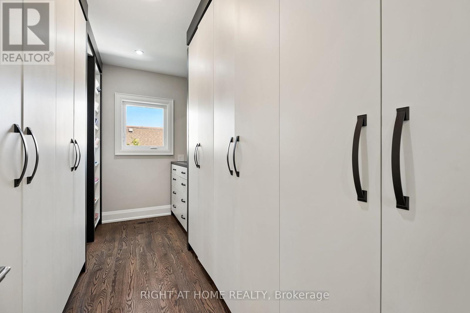 316 Churchill Avenue, Toronto, Ontario  M2R 1E7 - Photo 19 - C12398044