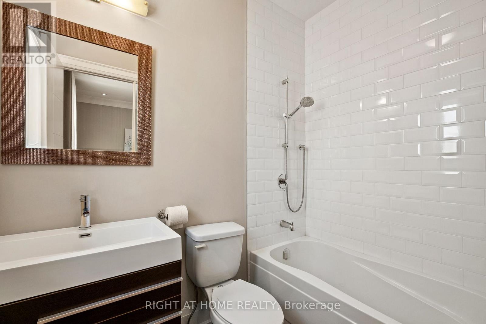 316 Churchill Avenue, Toronto, Ontario  M2R 1E7 - Photo 21 - C12398044