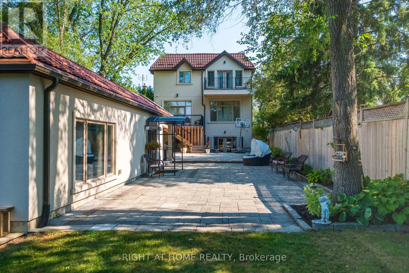 316 Churchill Avenue, Toronto, Ontario  M2R 1E7 - Photo 35 - C12398044
