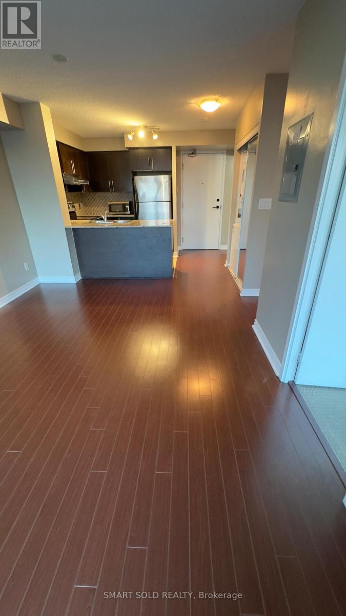 710 - 120 Dallimore Circle N, Toronto (Banbury-Don Mills), Ontario  M3C 4J1 - Photo 6 - C12398073