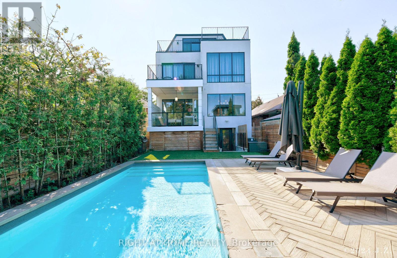 521 Atlas Avenue, Toronto, Ontario  M6C 3R4 - Photo 15 - C12398098