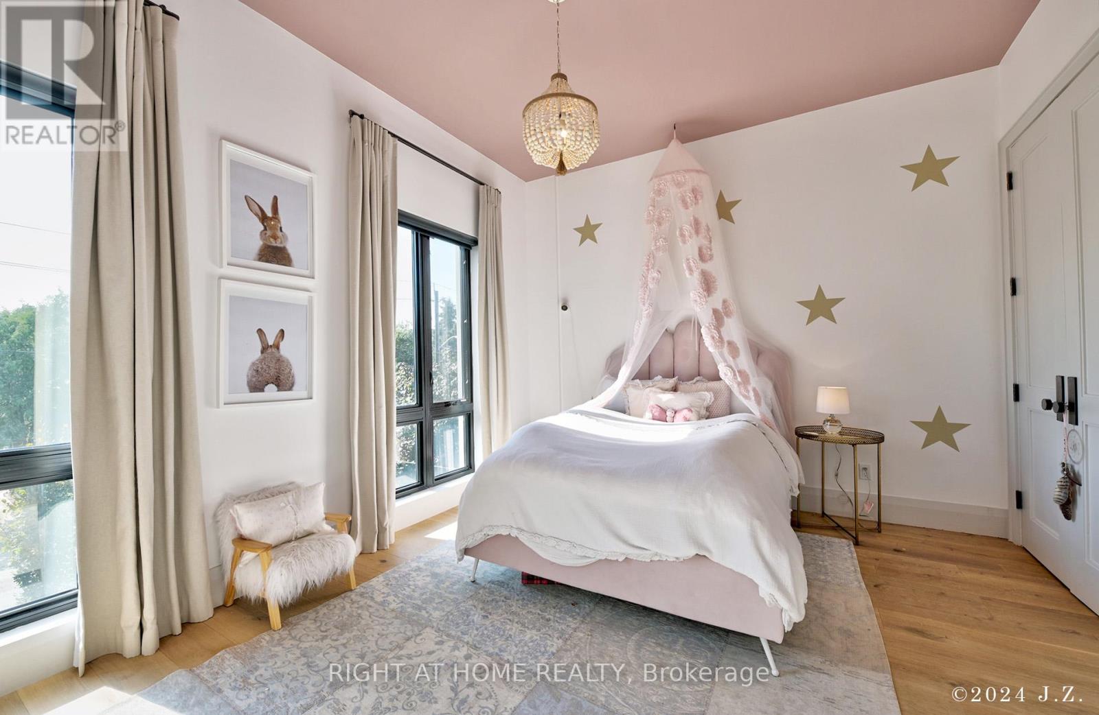 521 Atlas Avenue, Toronto, Ontario  M6C 3R4 - Photo 25 - C12398098