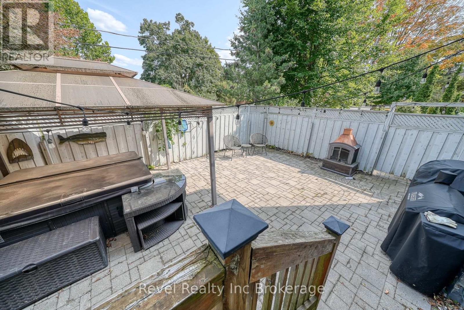 425 Ingersoll Avenue, Woodstock, Ontario  N4S 4X4 - Photo 36 - X12398188