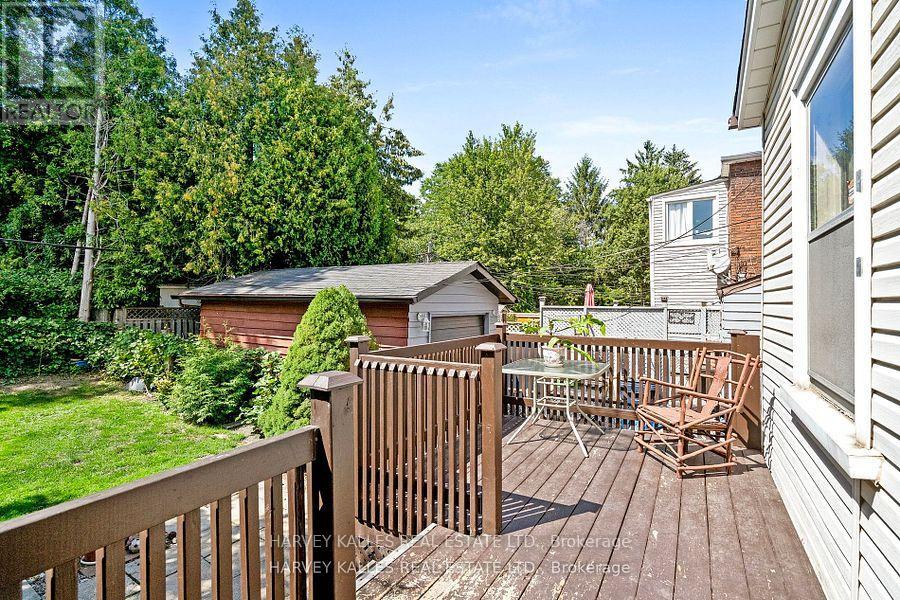 22 Seymour Avenue, Toronto (Blake-Jones), Ontario  M4J 3T4 - Photo 28 - E12398055
