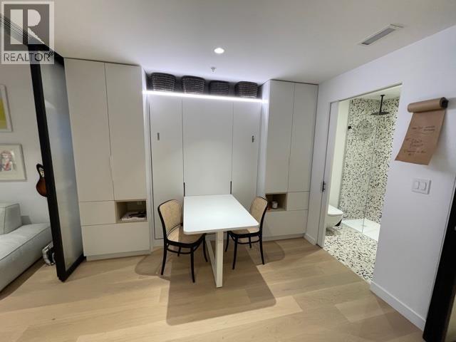 325 471 E Broadway, Vancouver, British Columbia  V5T 1W9 - Photo 3 - R3046798