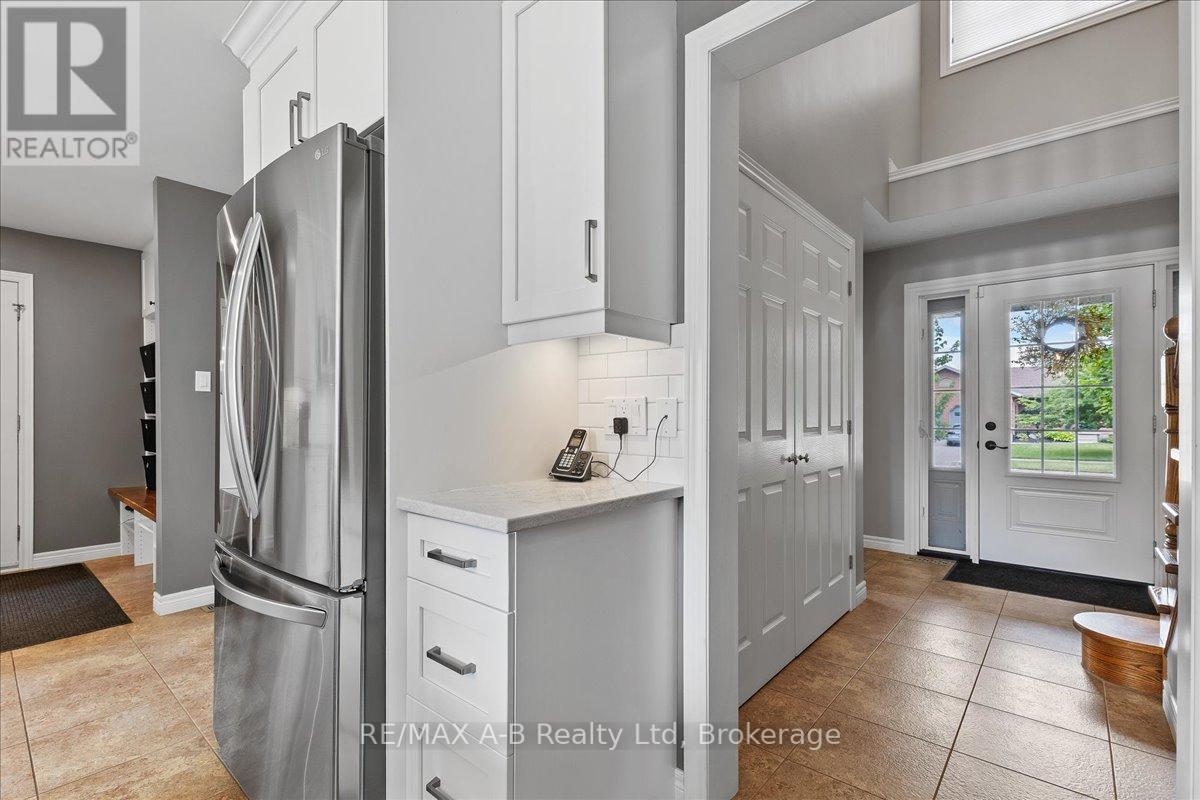 214 Jordan Crescent, West Perth, Ontario  N0K 1N0 - Photo 13 - X12398172