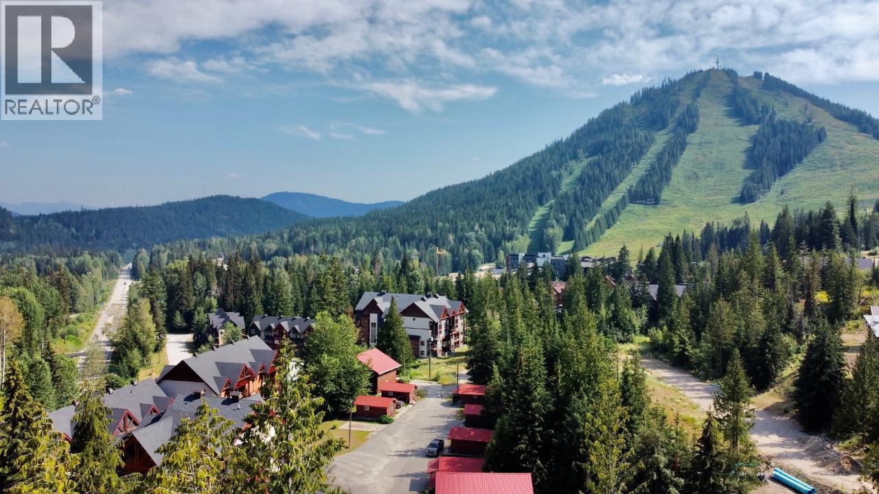 302 RIDGE Road, Rossland, British Columbia