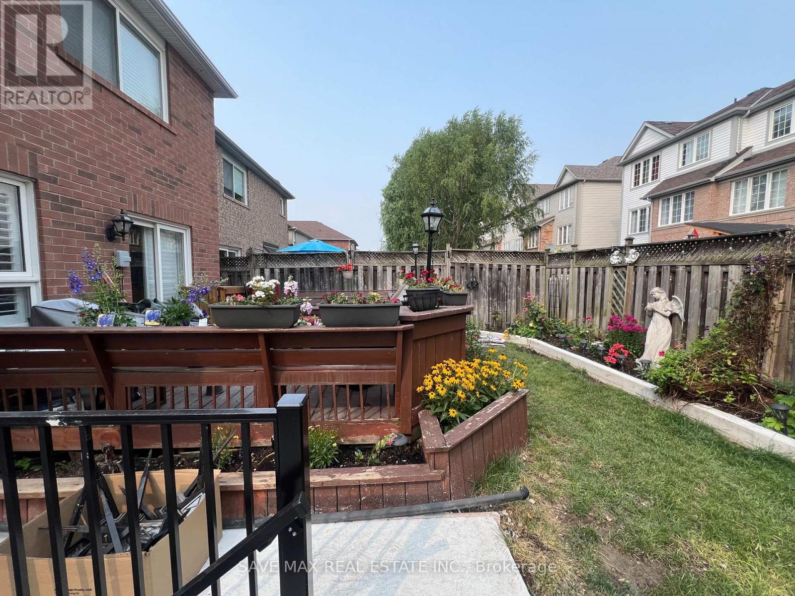 1176 Houston Drive, Milton, Ontario  L9T 6G3 - Photo 1 - W12370095