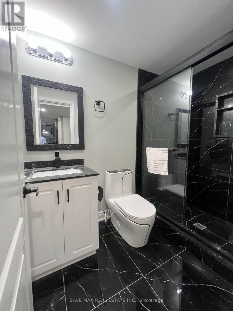 1176 Houston Drive, Milton, Ontario  L9T 6G3 - Photo 8 - W12370095
