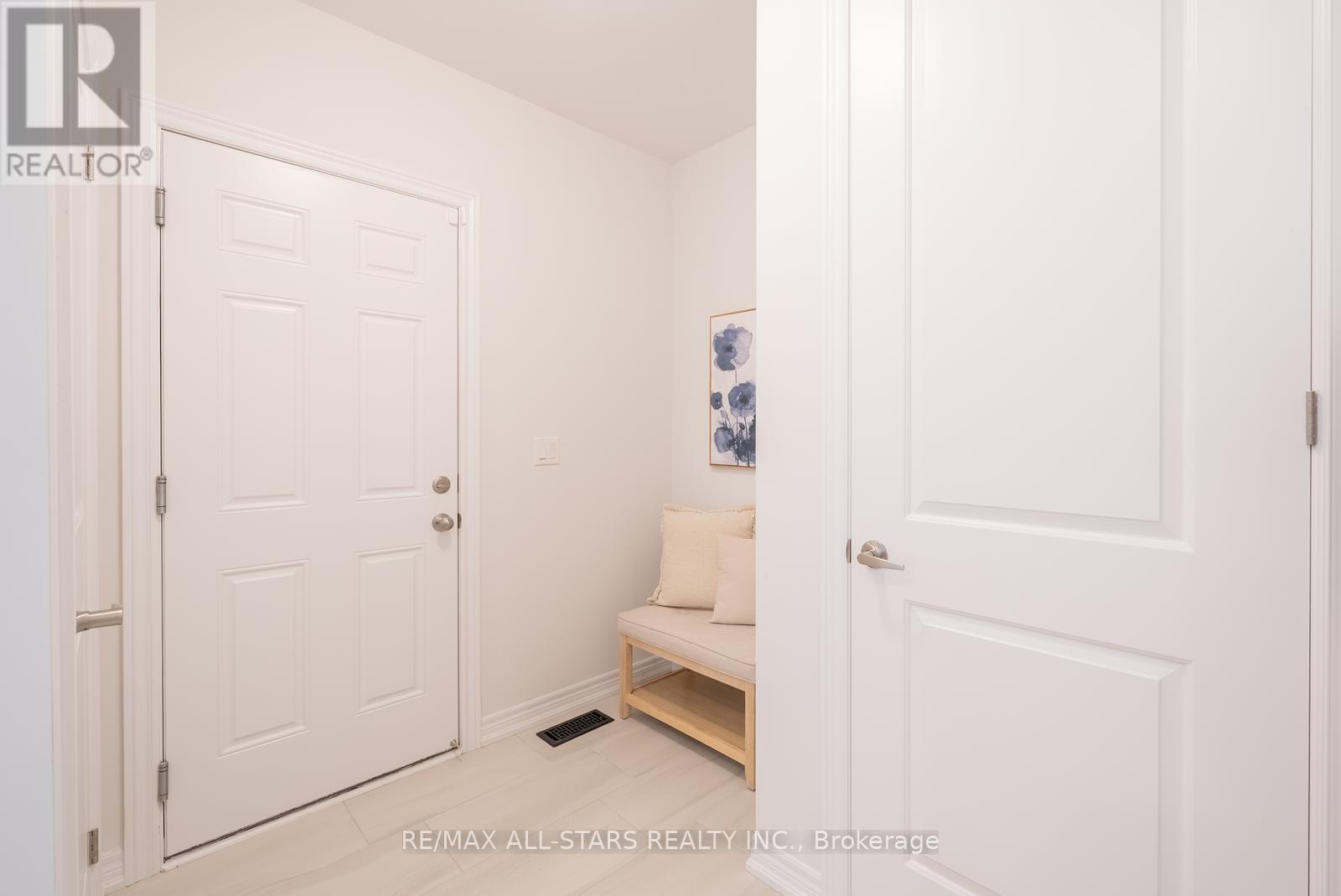 129 Busato Drive, Whitchurch-Stouffville, Ontario  L4A 4V6 - Photo 25 - N12398005