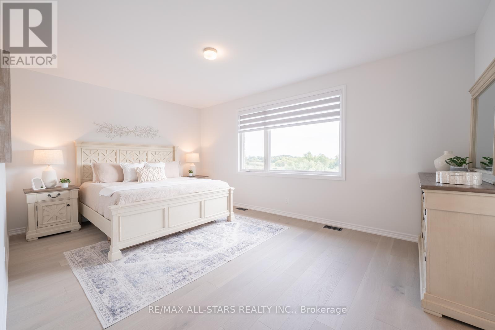 129 Busato Drive, Whitchurch-Stouffville, Ontario  L4A 4V6 - Photo 27 - N12398005