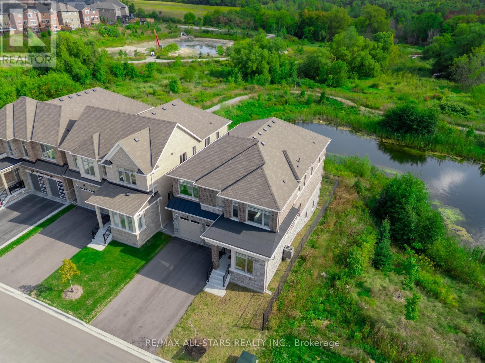 129 Busato Drive, Whitchurch-Stouffville, Ontario  L4A 4V6 - Photo 41 - N12398005
