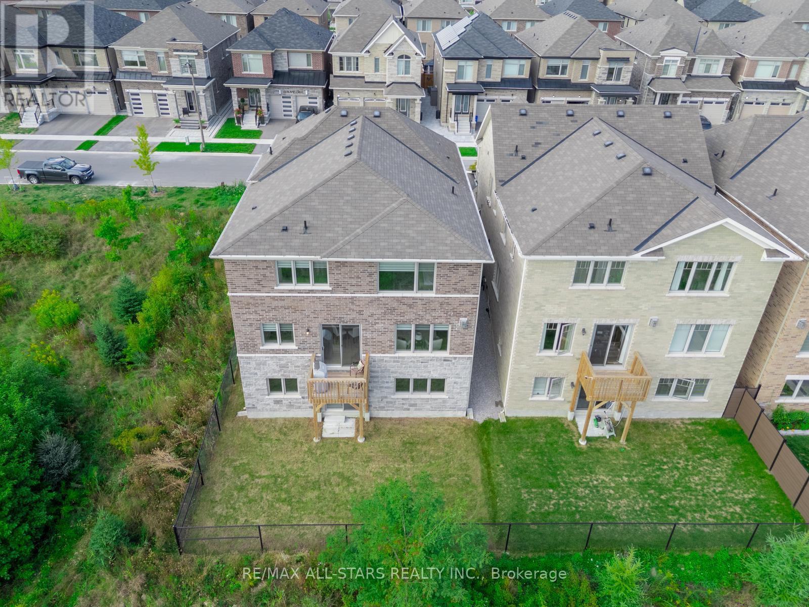129 Busato Drive, Whitchurch-Stouffville, Ontario  L4A 4V6 - Photo 44 - N12398005