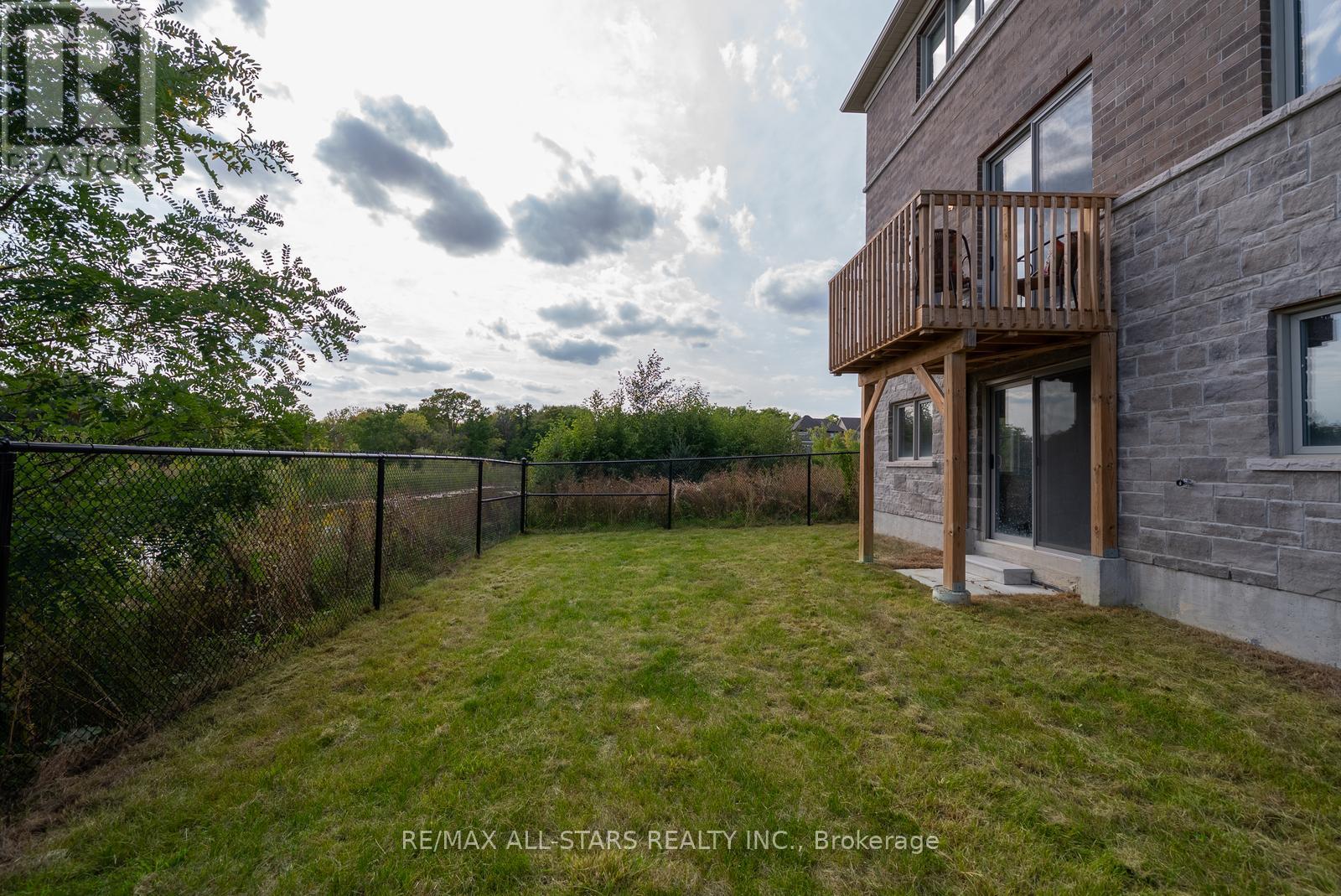 129 Busato Drive, Whitchurch-Stouffville, Ontario  L4A 4V6 - Photo 49 - N12398005