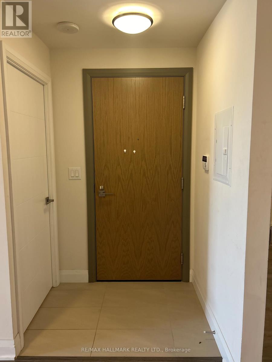 323 - 18 Uptown Drive, Markham, Ontario  L3R 5M5 - Photo 4 - N12398095