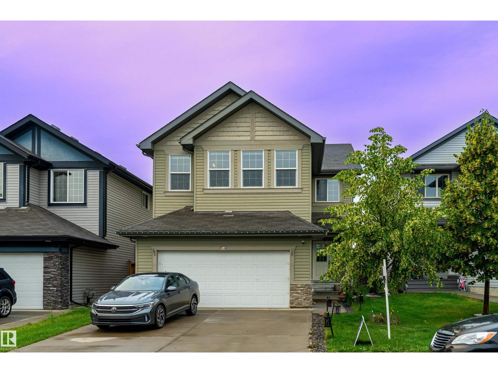2922 17A Avenue NW, Edmonton, Alberta
