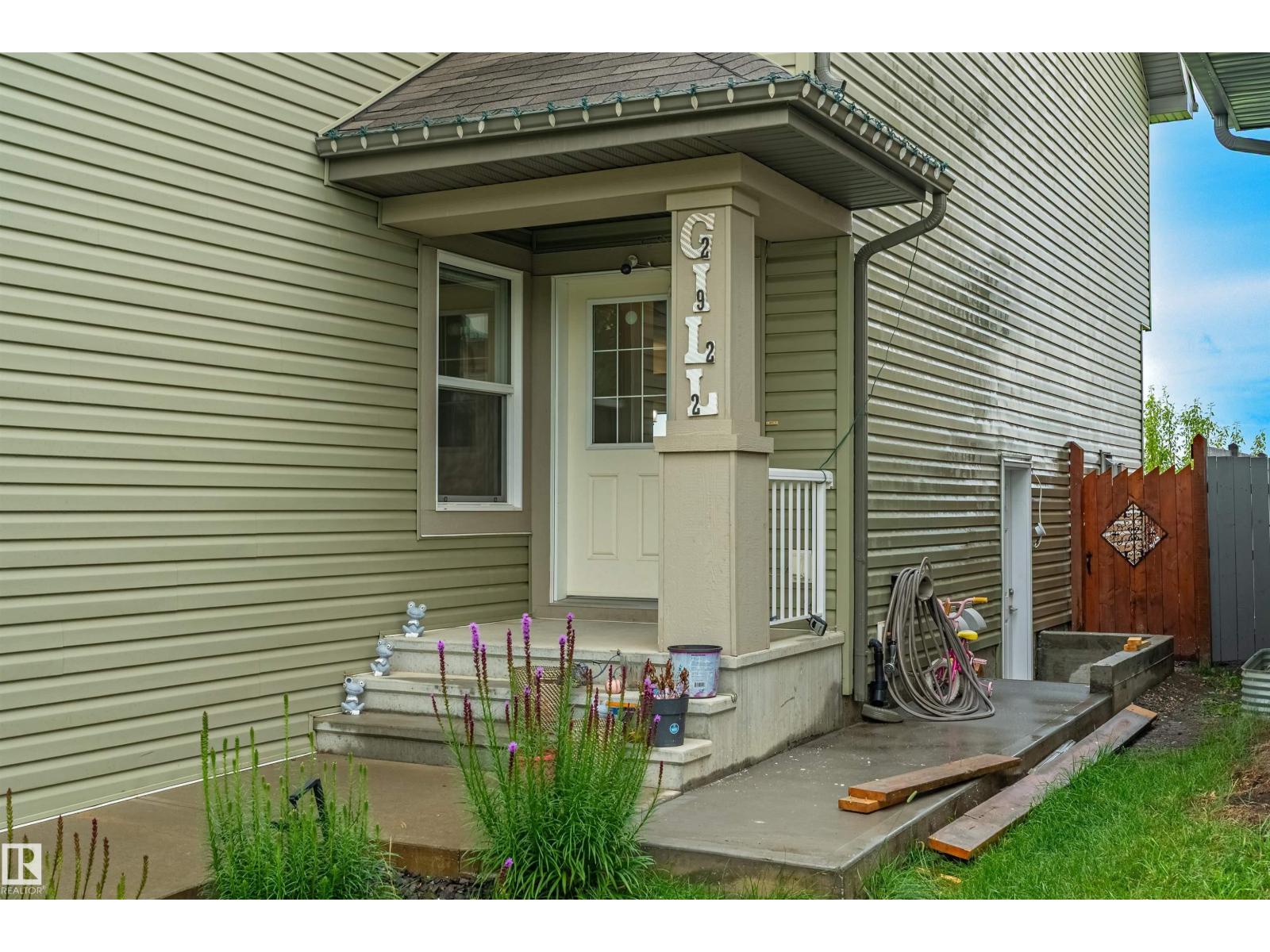 2922 17a Avenue Nw, Edmonton, Alberta  T6T 0R8 - Photo 4 - E4457294