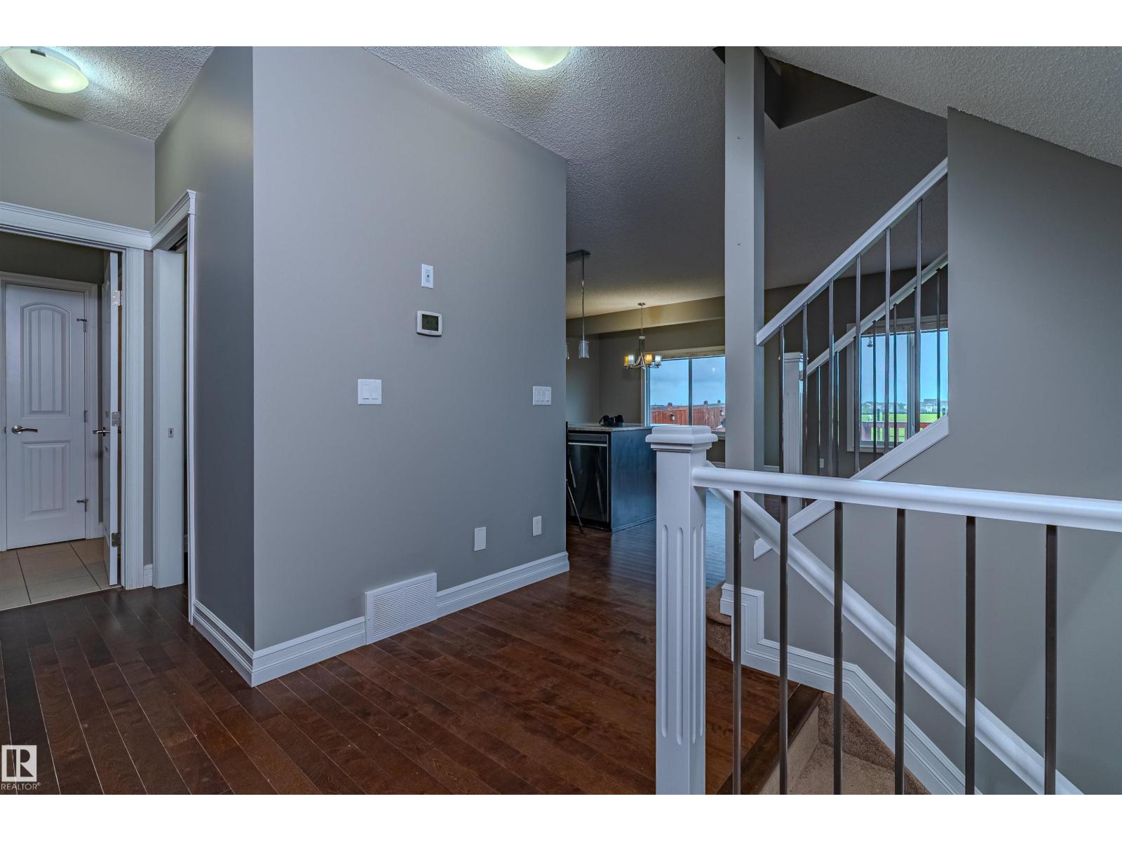 2922 17a Avenue Nw, Edmonton, Alberta  T6T 0R8 - Photo 6 - E4457294