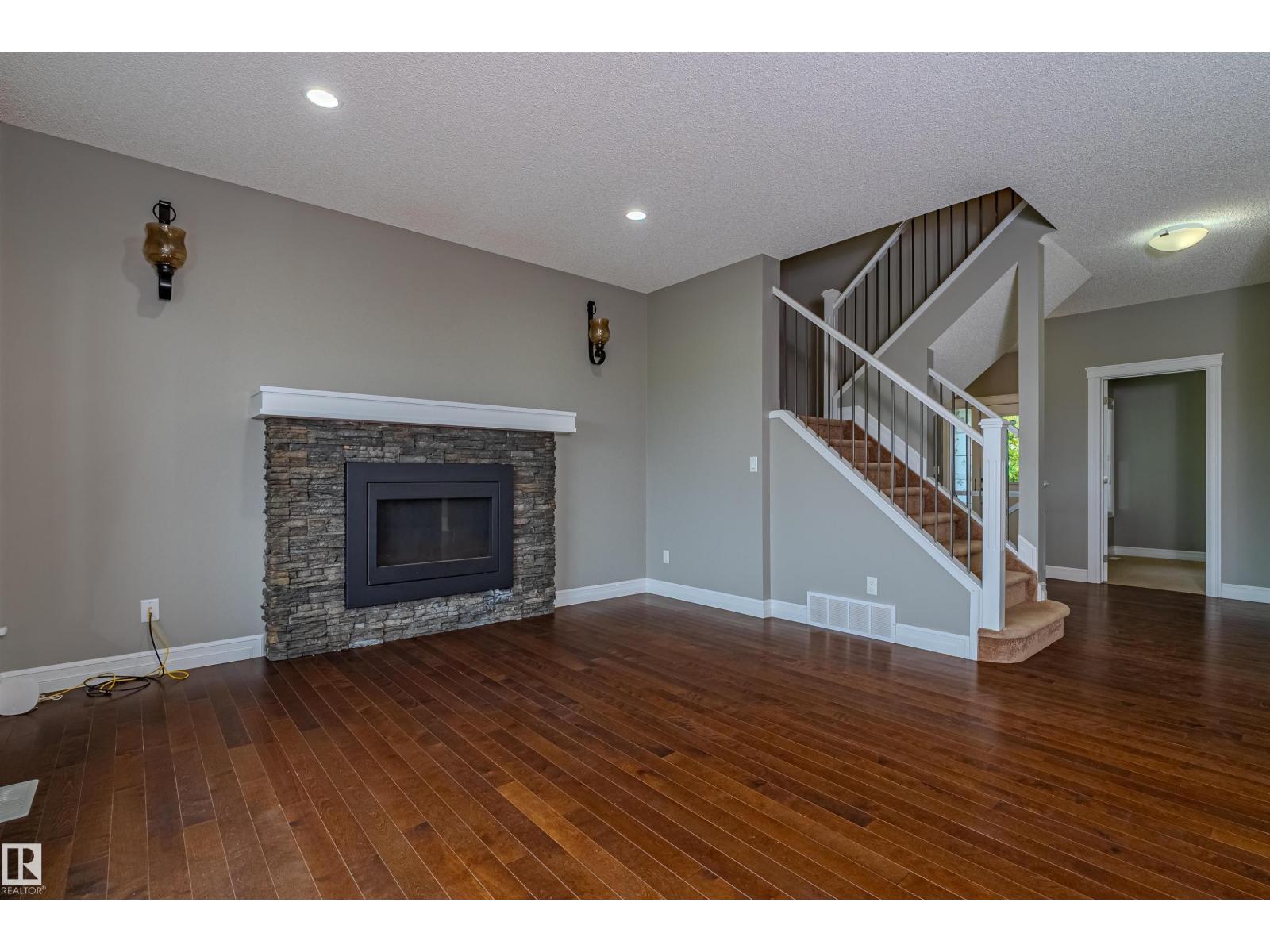2922 17a Avenue Nw, Edmonton, Alberta  T6T 0R8 - Photo 7 - E4457294