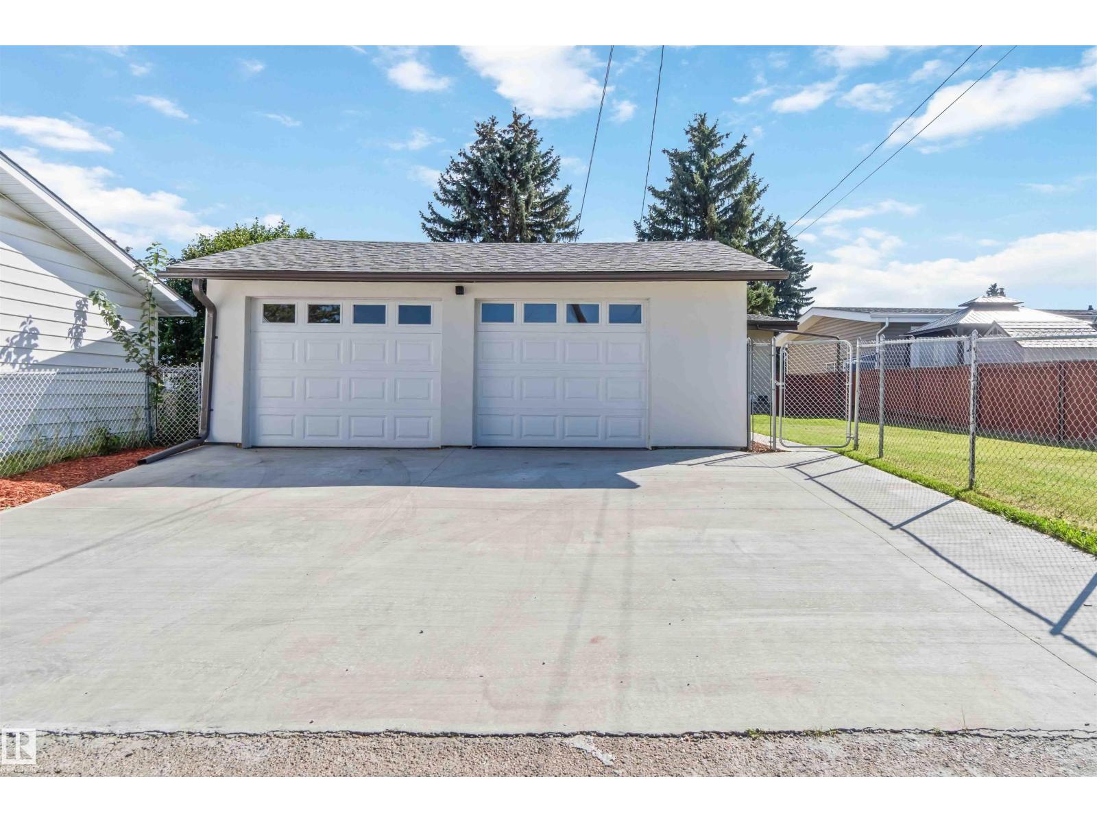 6808 95 Av Nw, Edmonton, Alberta  T6B 1A8 - Photo 44 - E4457298