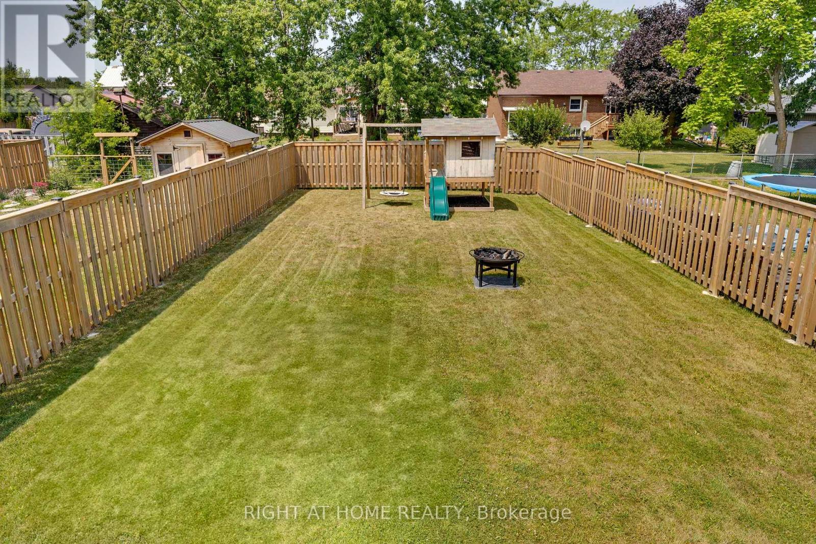 257 Quebec Street, Clearview (Stayner), Ontario  L0M 1S0 - Photo 15 - S12398021