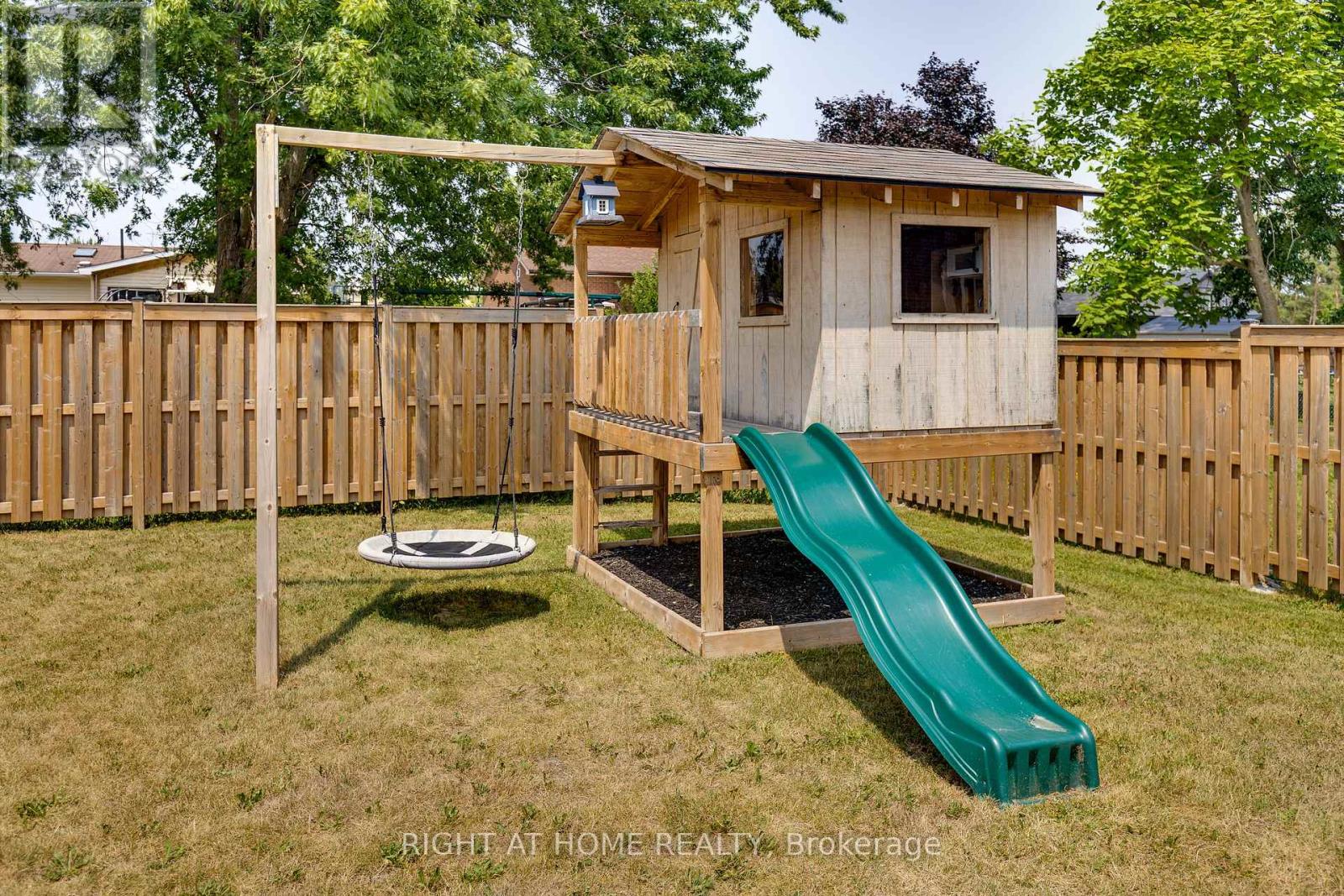 257 Quebec Street, Clearview (Stayner), Ontario  L0M 1S0 - Photo 19 - S12398021