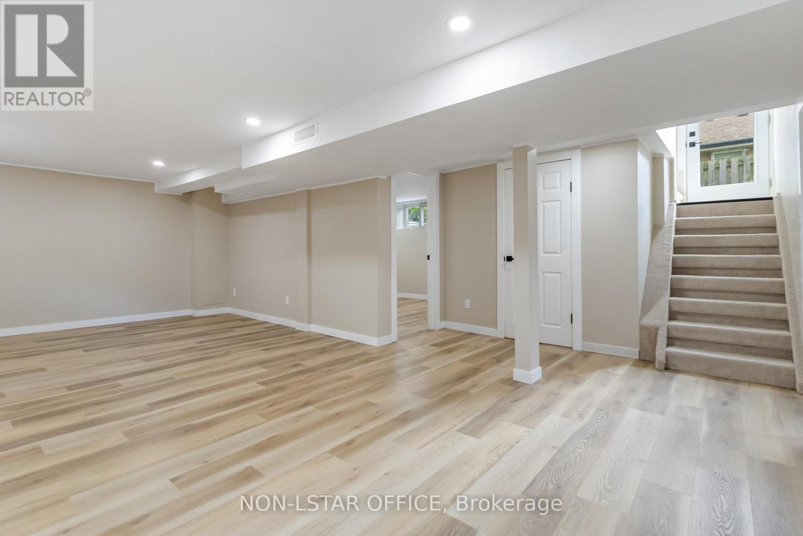 1840 Royal Crescent, London East (East H), Ontario  N5W 2A8 - Photo 28 - X12397212